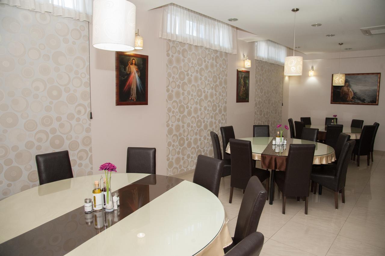 Međugorje Hotel Glorija מראה חיצוני תמונה